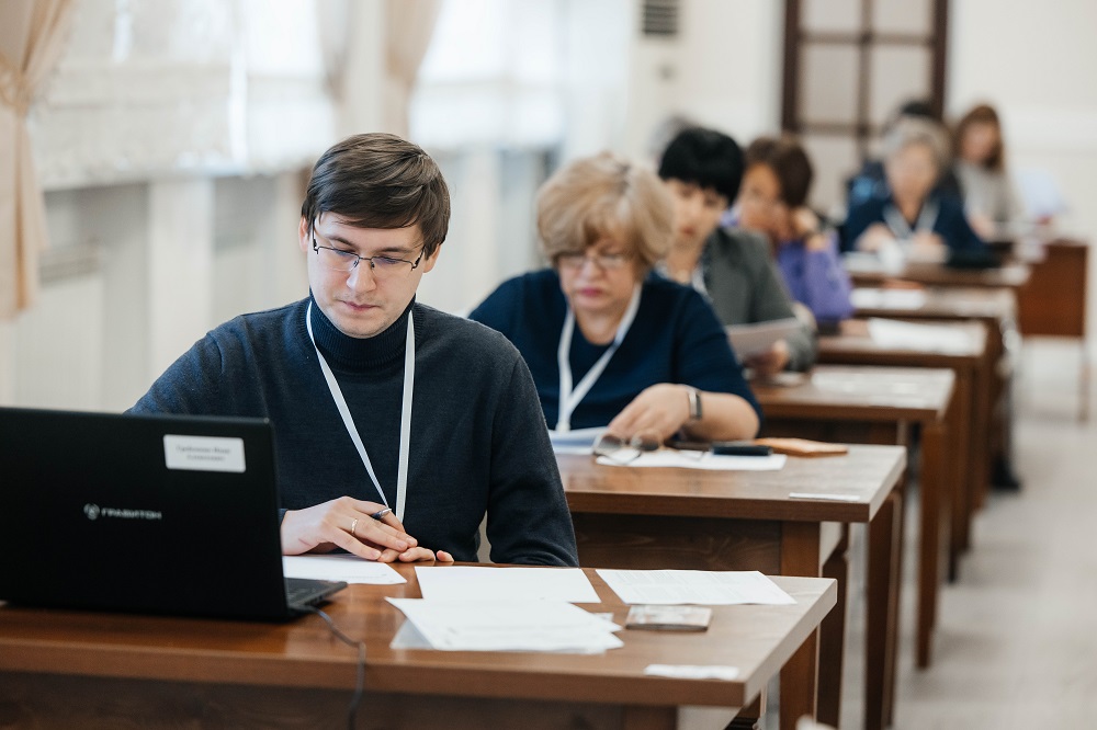 60 учителей со всей страны борются за звание лучшего в Томском политехе
