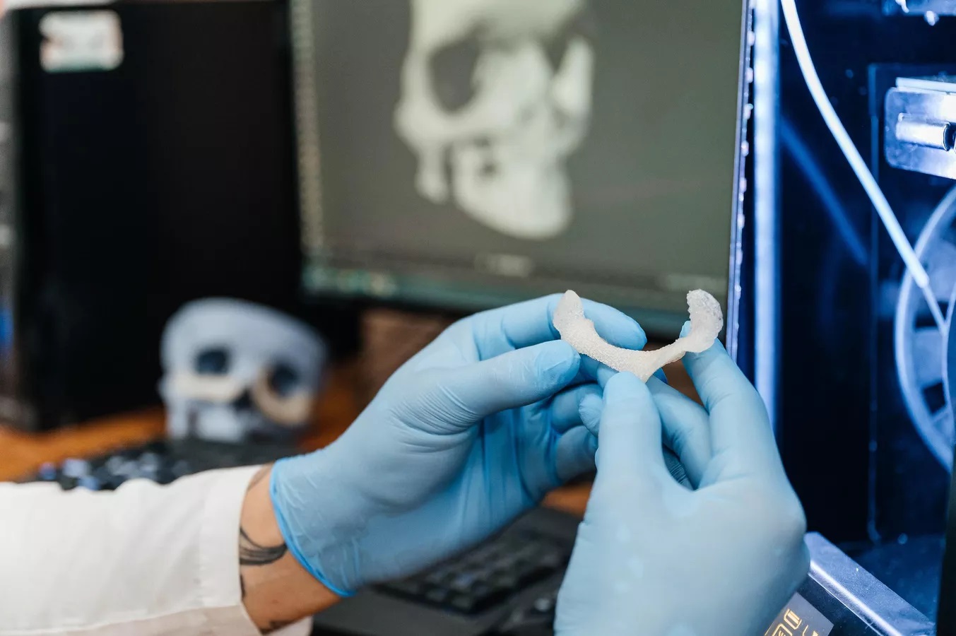 Ученые ТПУ предложили новый подход к созданию имплантатов для костной ткани